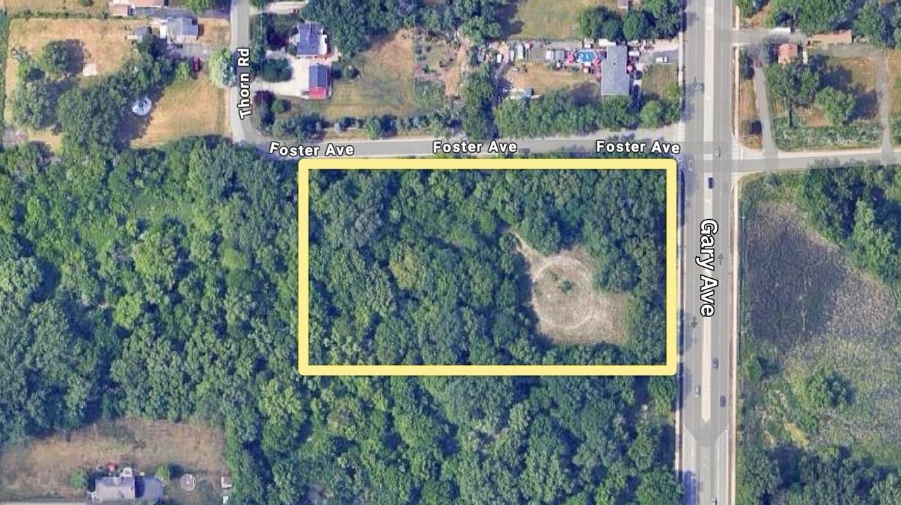 Lot Foster Ave., Roselle, IL 60172