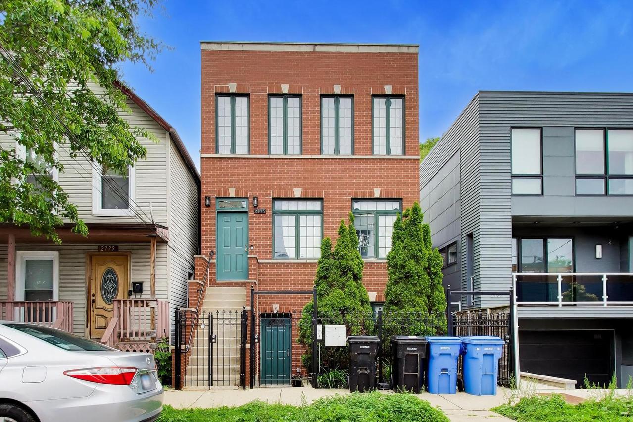 2779 W Henry Ct., Chicago, IL 60647