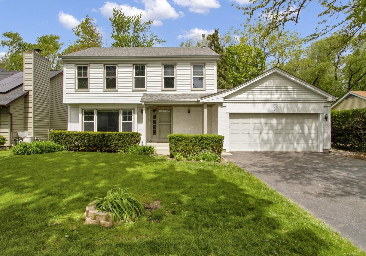 940 French Dr., Mundelein, IL 60060