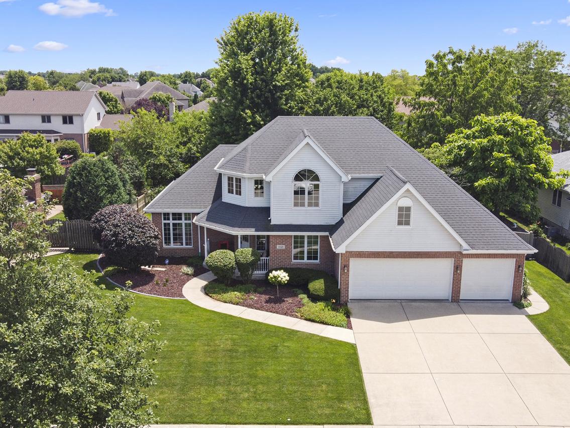 1048 Yamma Ridge, New Lenox, IL 60451