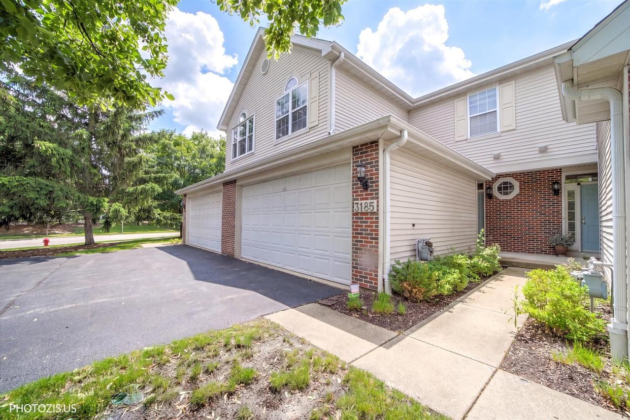 3185 Anton Dr., Aurora, IL 60504