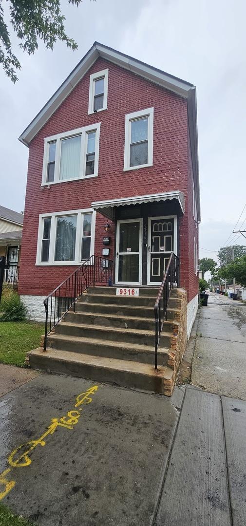 9316 S Marquette Ave., Chicago, IL 60617