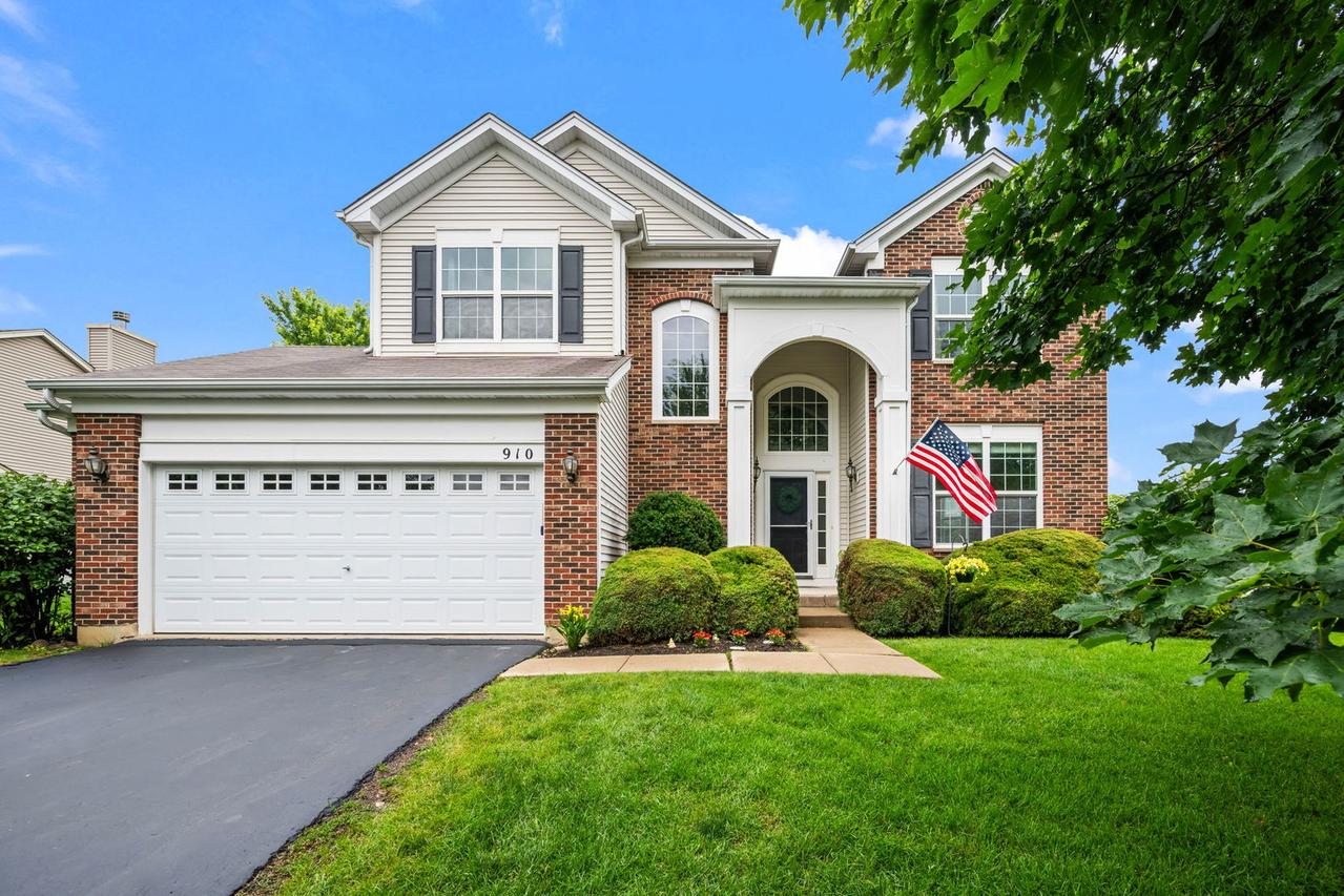 910 Marble Ct., Volo, IL 60073