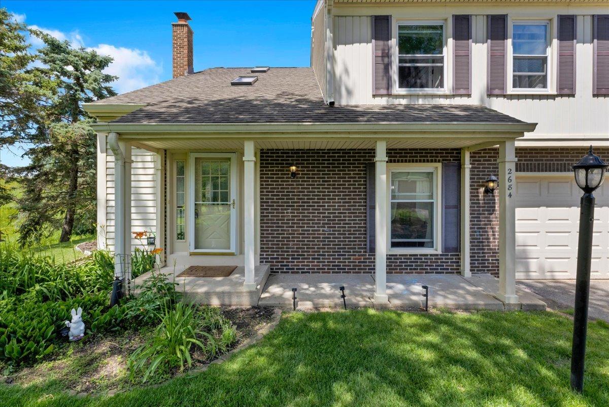 2684 College Hill Cir., Schaumburg, IL 60173