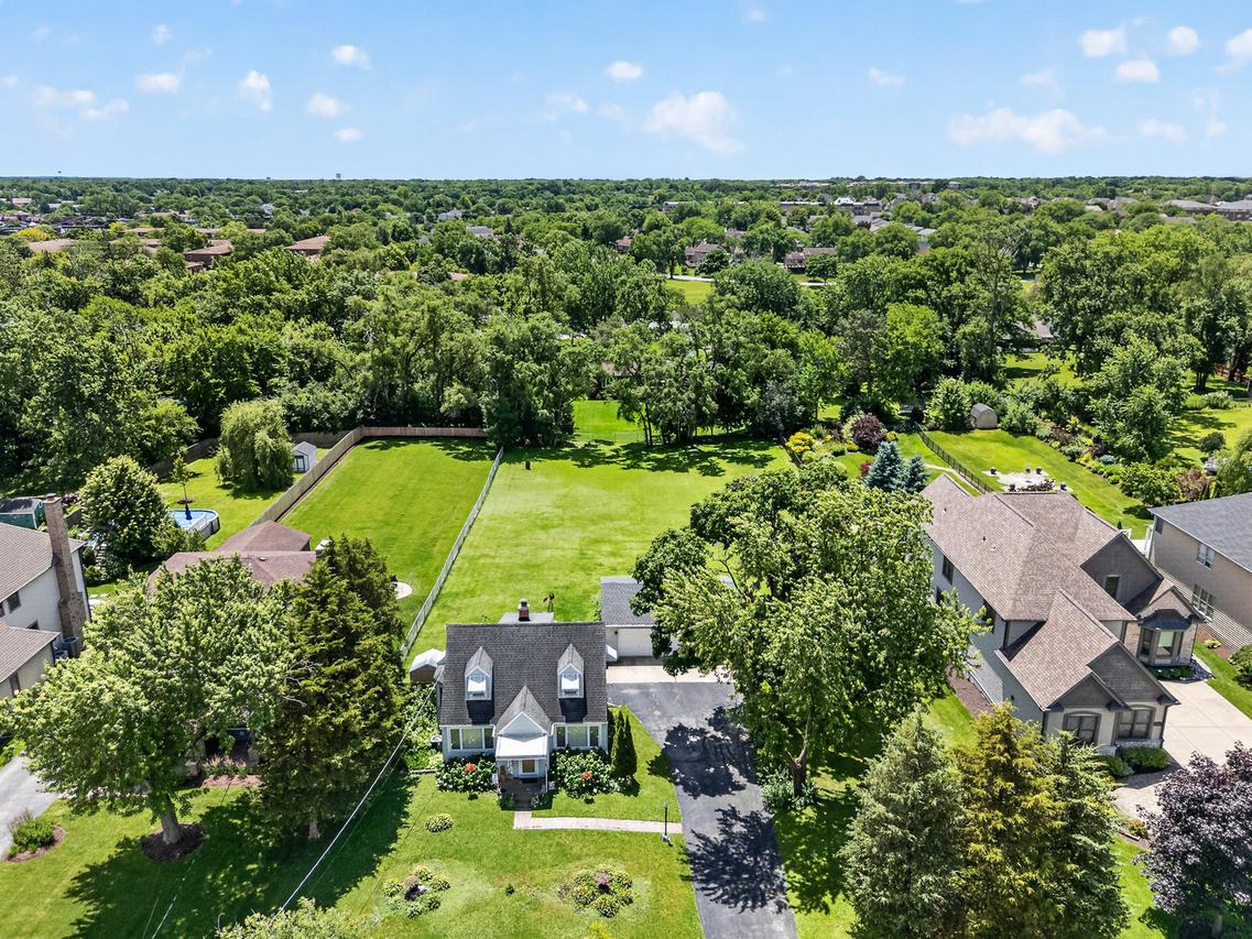 115 60th St., Downers Grove, IL 60516