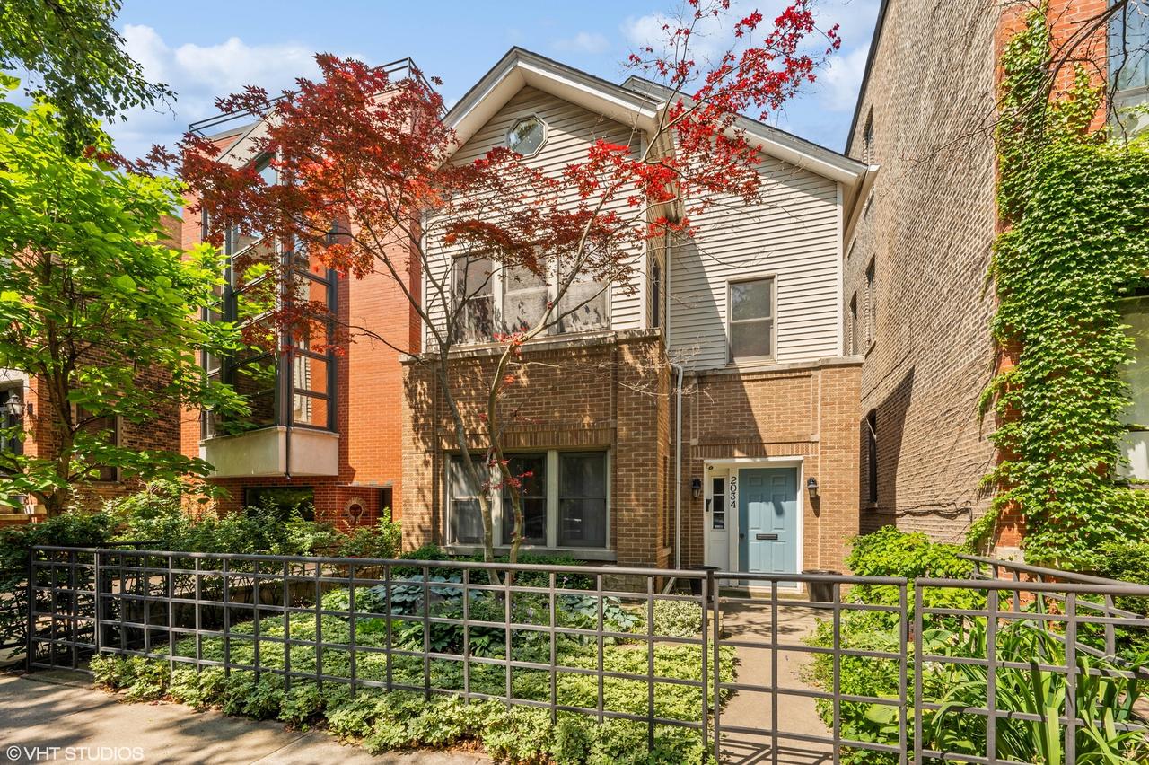 2034 N Fremont St., Chicago, IL 60614