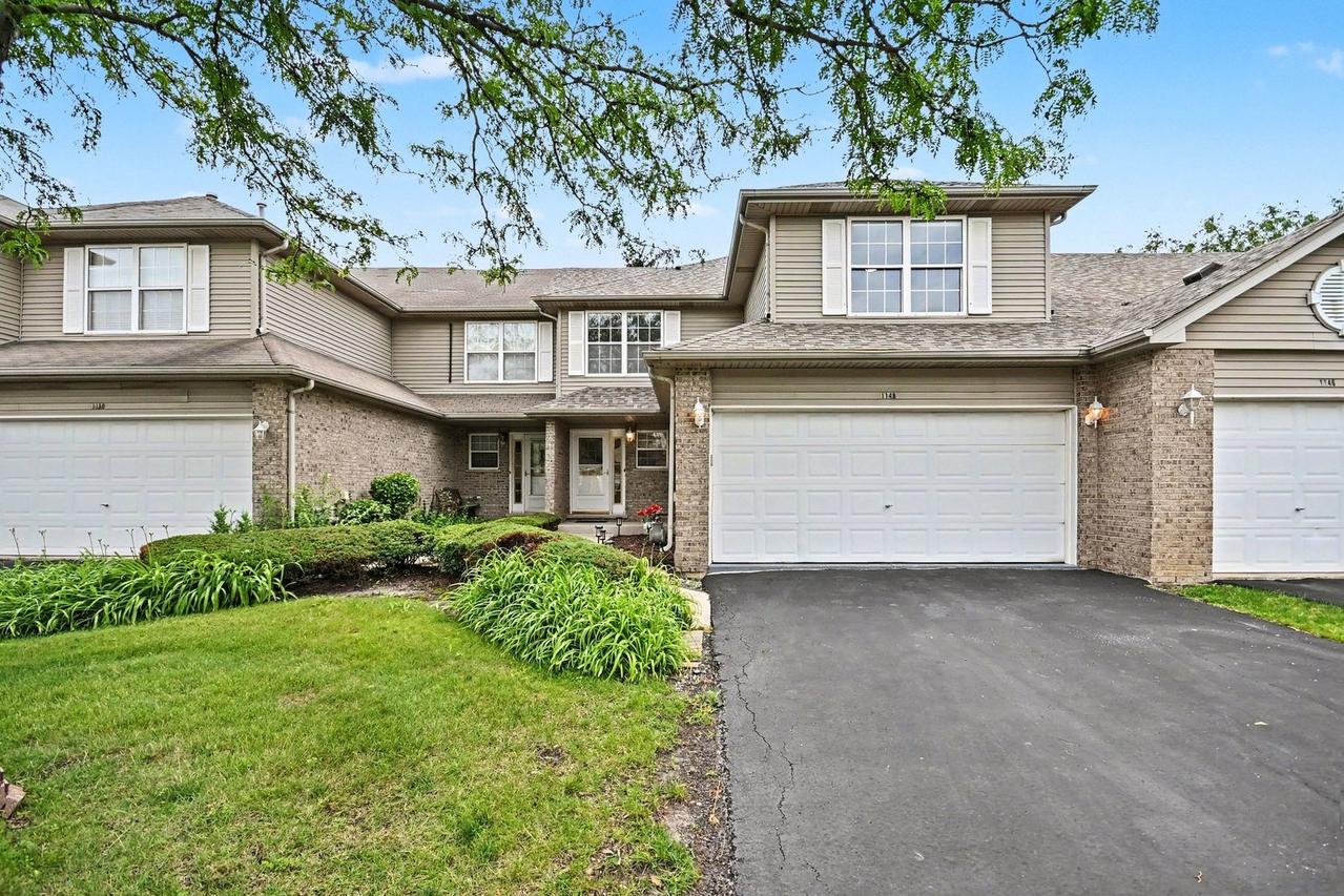 1148 Baccarrat Ct., Joliet, IL 60431