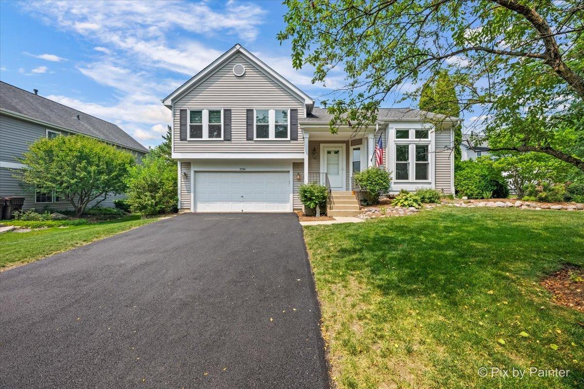 1756 Somerfield Ln., Crystal Lake, IL 60014