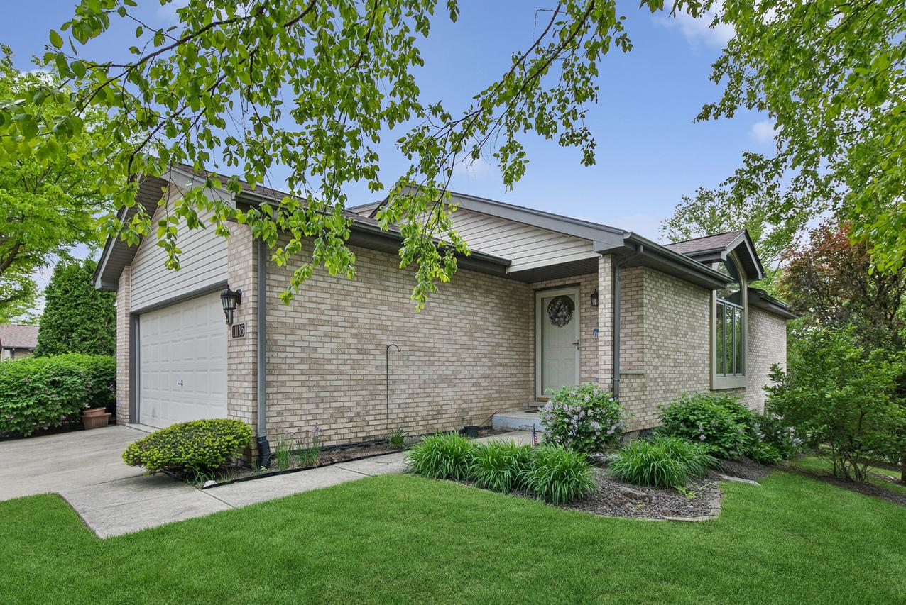 11135 Shenandoah Dr., Orland Park, IL 60467