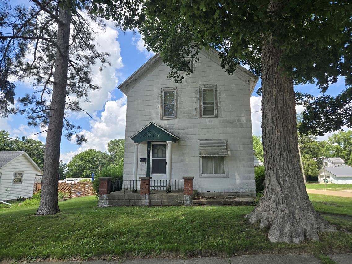 402 W Dixon St., Polo, IL 61064