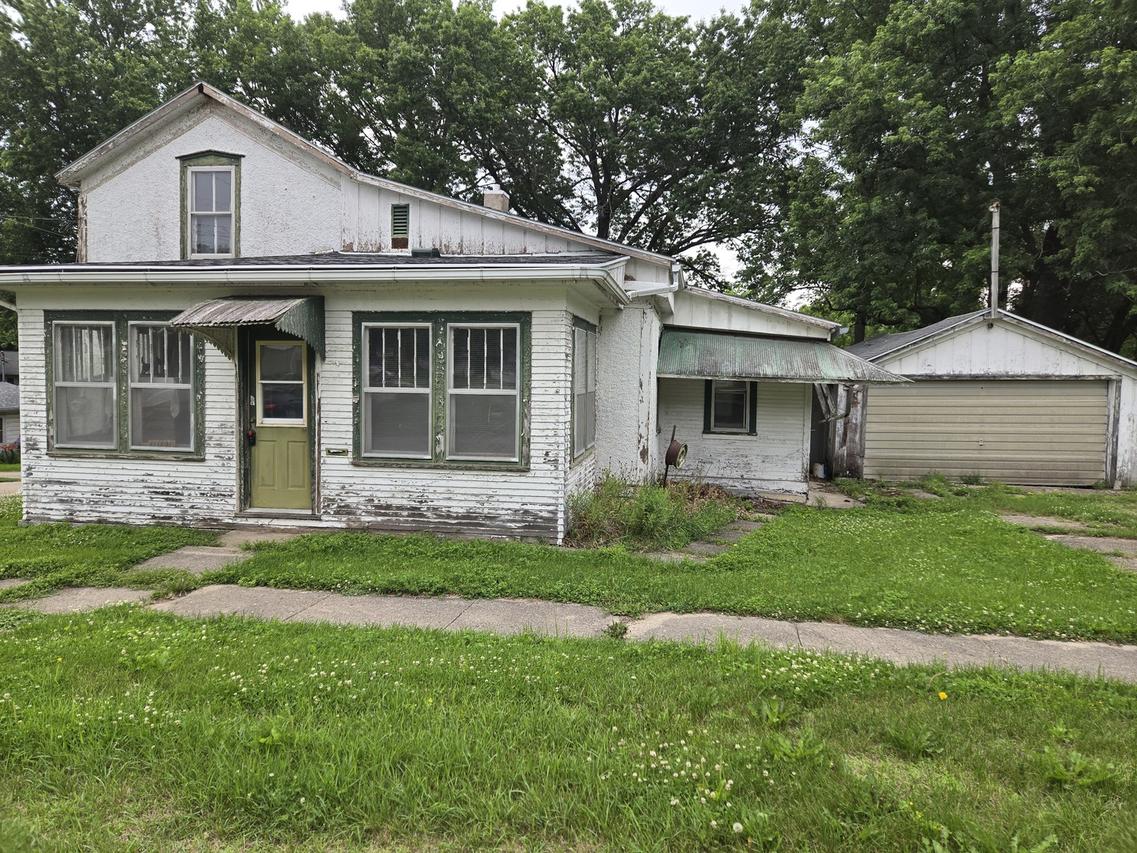 202 E Elkhorn St., Polo, IL 61064