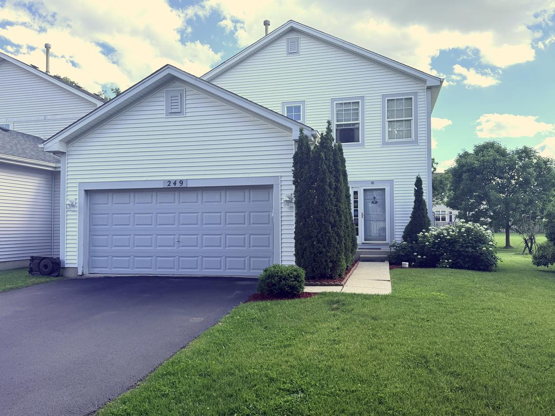 249 W Norwell Ln., Round Lake, IL 60073