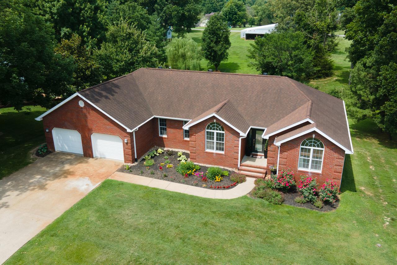 2504 Saddle Ln., Marion, IL 62959