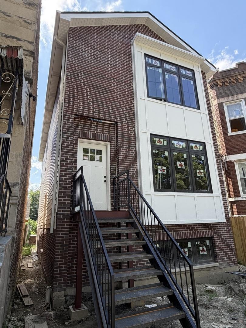 640 N Trumbull Ave., Chicago, IL 60624