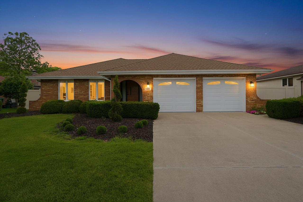 7618 W 157th St., Orland Park, IL 60462