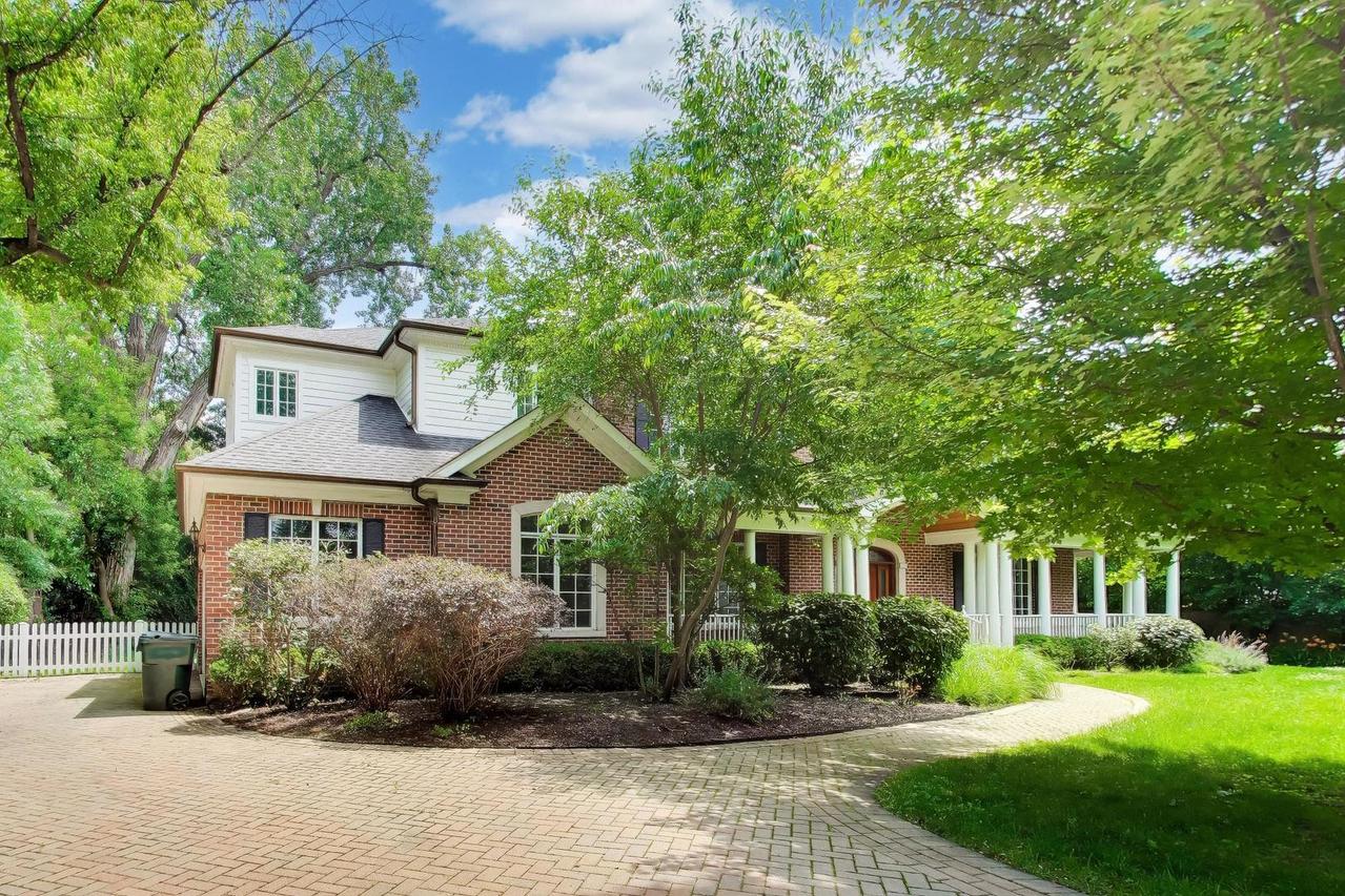 73 Locust Rd., Winnetka, IL 60093