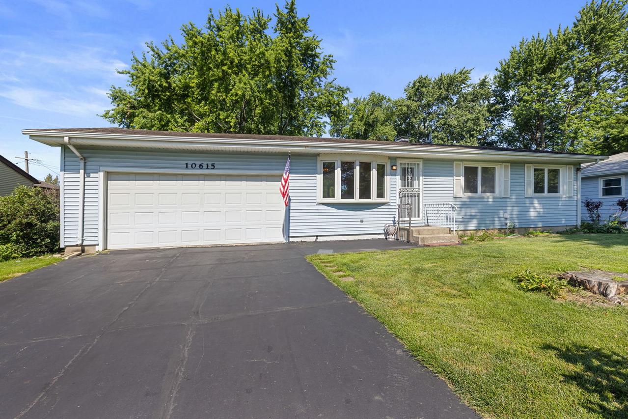 10615 Kathleen Ave., Huntley, IL 60142