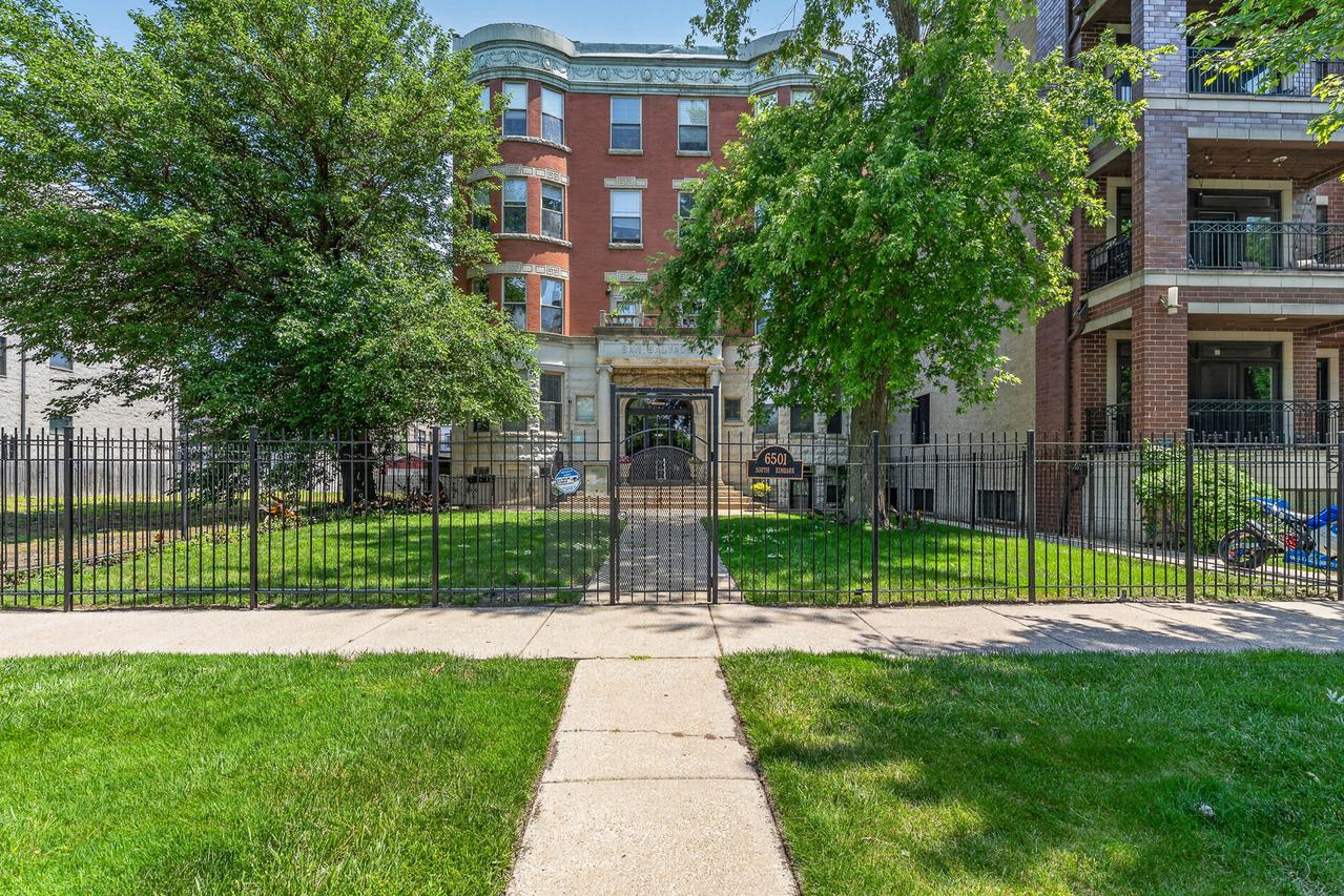 6501 S Kimbark Ave. #2S, Chicago, IL 60637