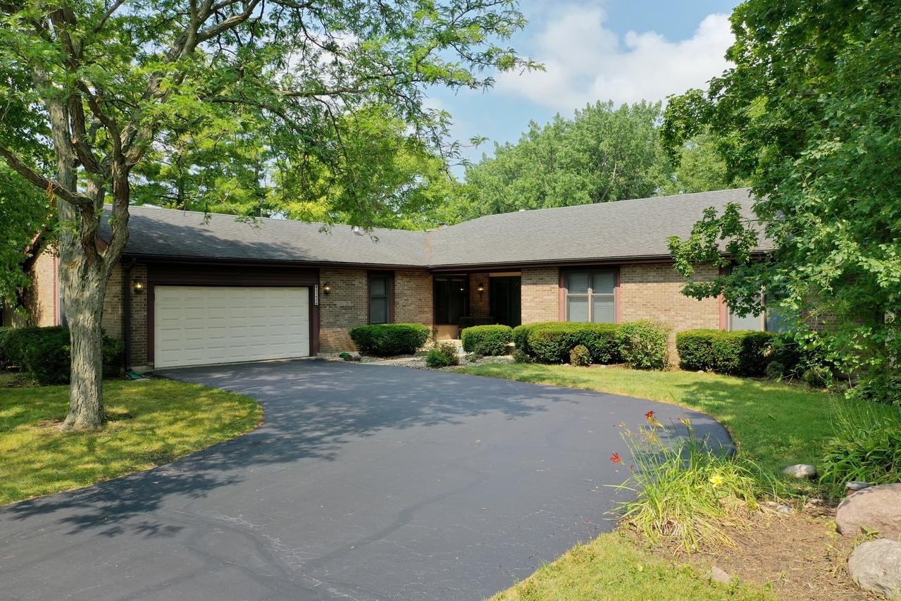 23428 W Mallard Ct., Deer Park, IL 60010