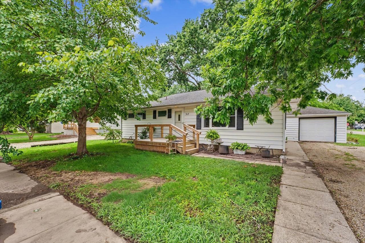 517 Stout St., St. Joseph, IL 61873
