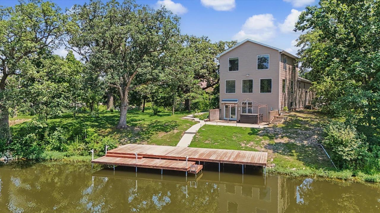 162 Iroquois Tr., Loda, IL 60948