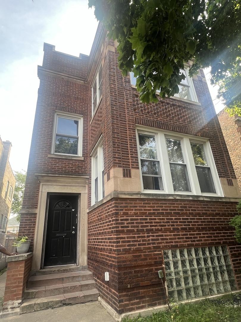 8019 S Morgan St., Chicago, IL 60620