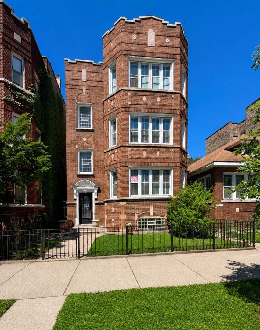 8010 S Marshfield Ave., Chicago, IL 60620