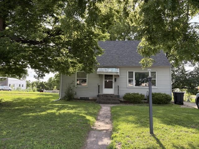 3432 9th St., Rock Island, IL 61201