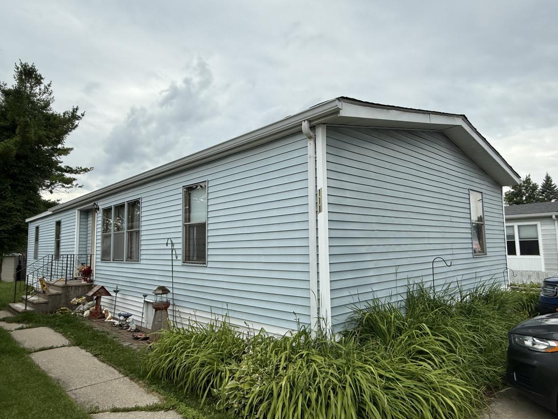 111 Huntsbridge Rd., Matteson, IL 60443