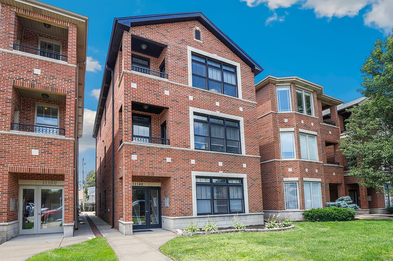 11148 S Kedzie Ave., Chicago, IL 60655