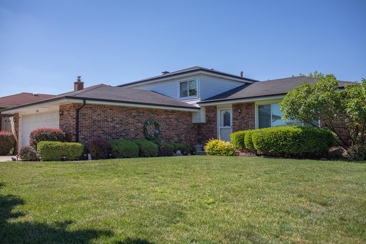8543 163rd St., Tinley Park, IL 60487