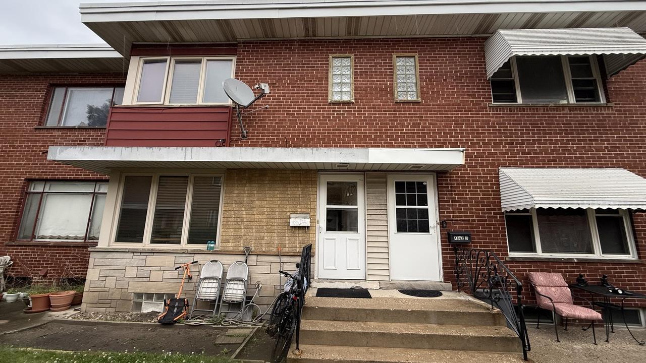 4847 Enfield Ave. #C, Skokie, IL 60077