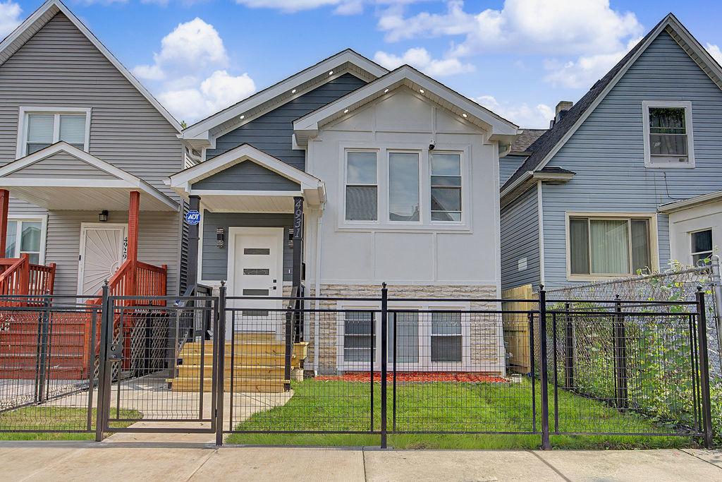 4931 W Ohio St., Chicago, IL 60644