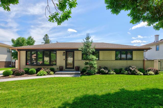 New Homes with Master Bedrooms on the 1st Floor That Attend Robert Frost Junior High School: June 20th to June 26th