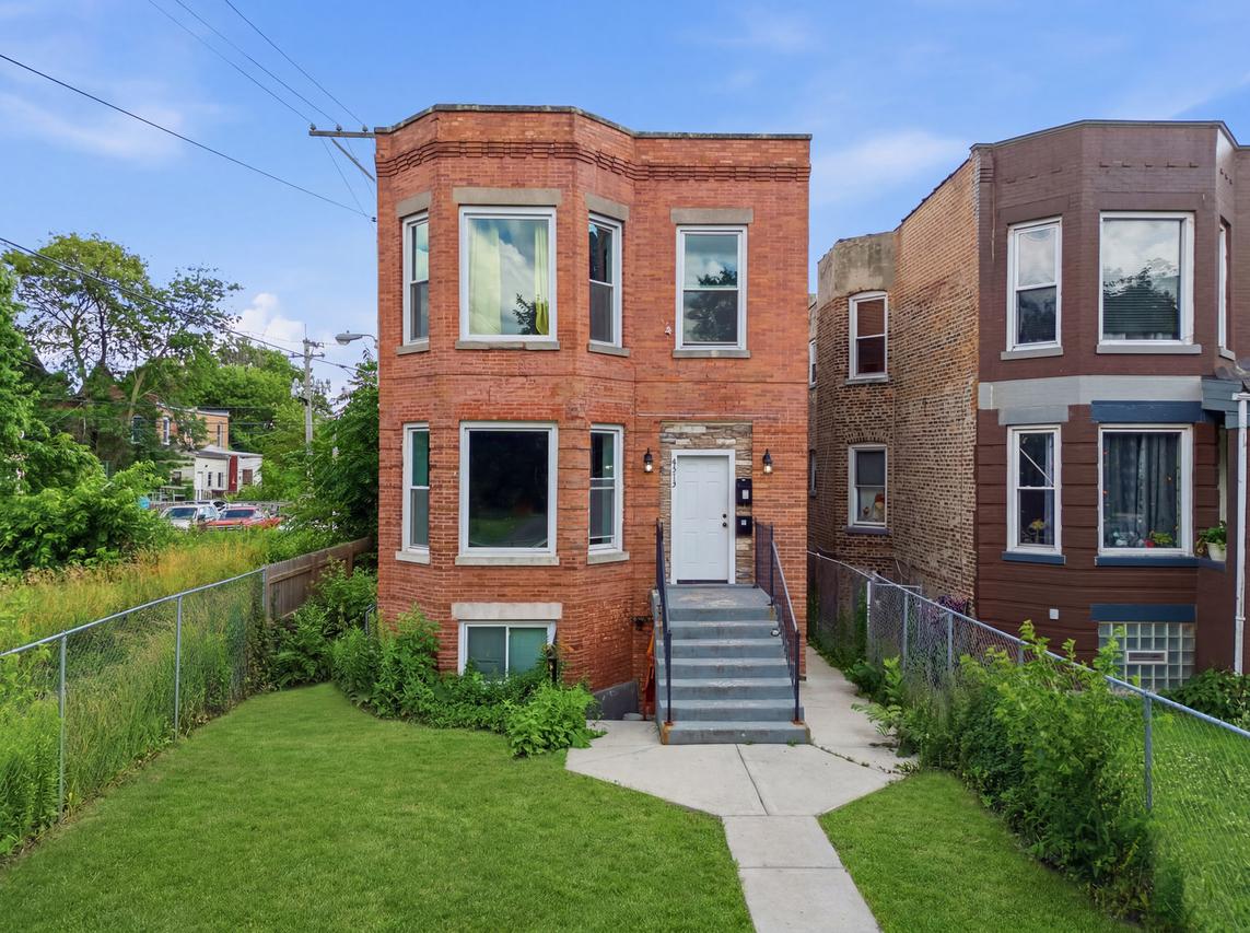 4513 W West End Ave., Chicago, IL 60624
