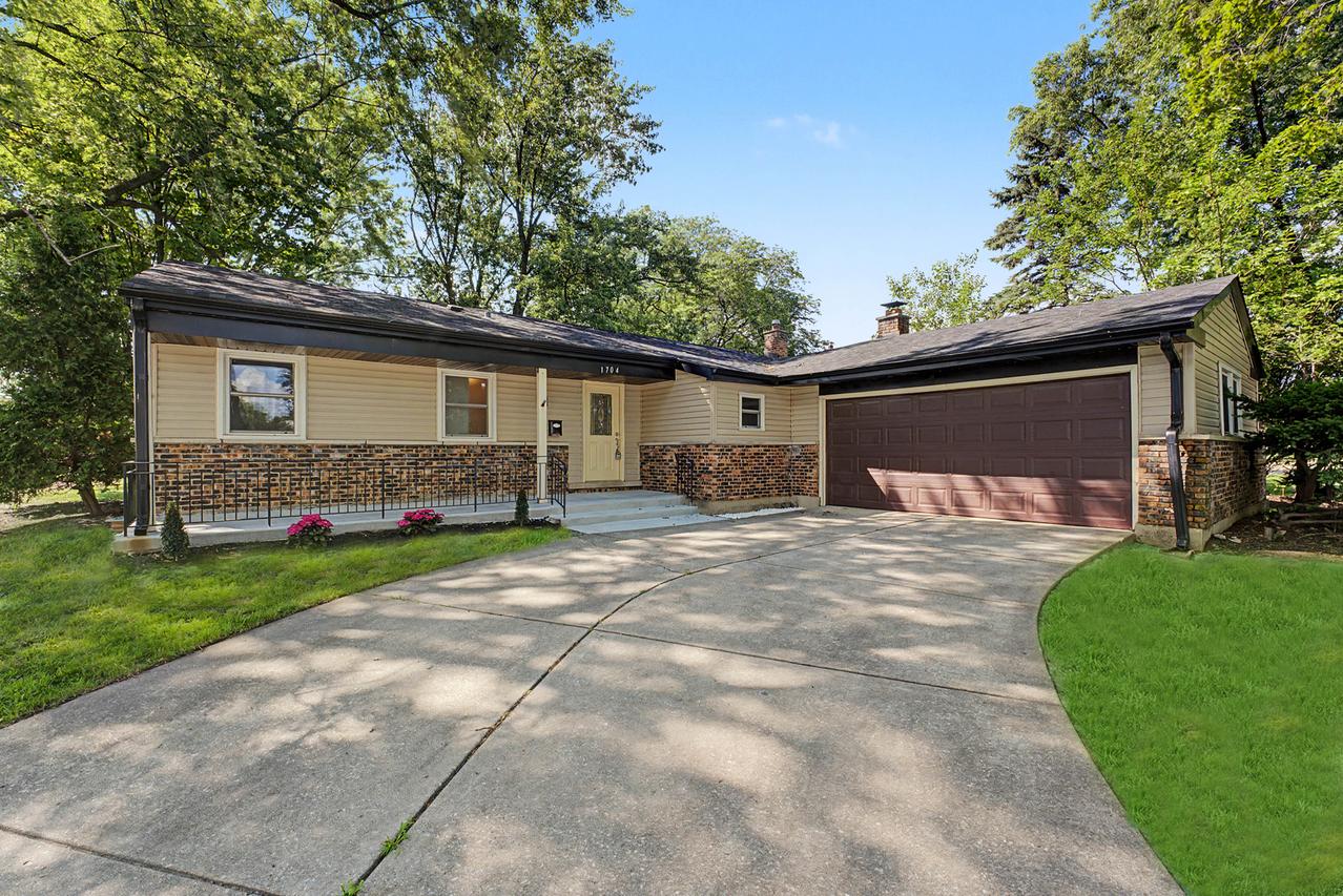 1704 S Highland Ave., Arlington Heights, IL 60005