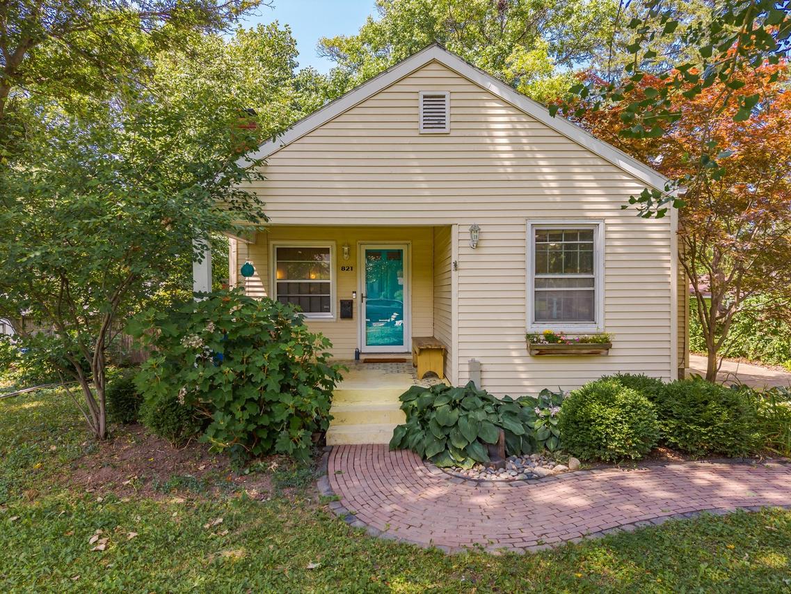 821 Normal Ave., Normal, IL 61761