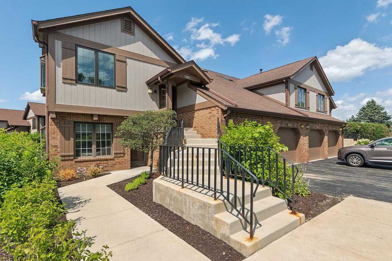 7822 W Arquilla Dr., Palos Heights, IL 60463