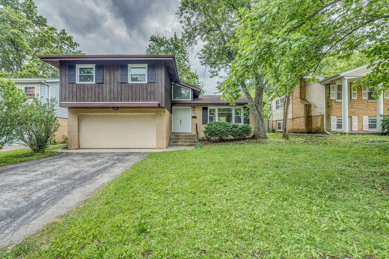 19025 Jodi Ter., Homewood, IL 60430