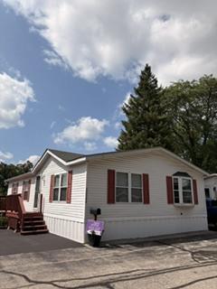 32544 N Center Ln., Grayslake, IL 60030