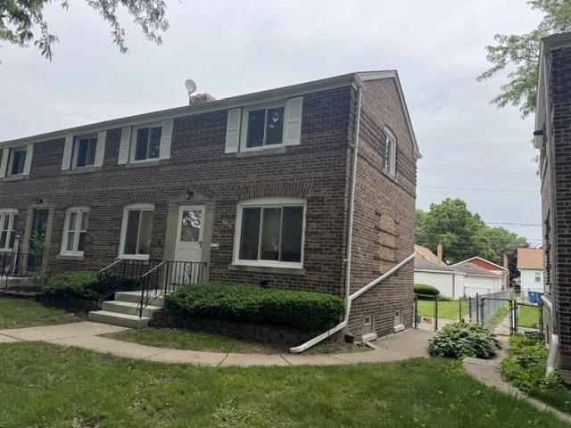 3717 S 58th Ct., Cicero, IL 60804