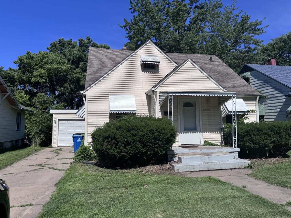 4308 12th St., Rock Island, IL 61201