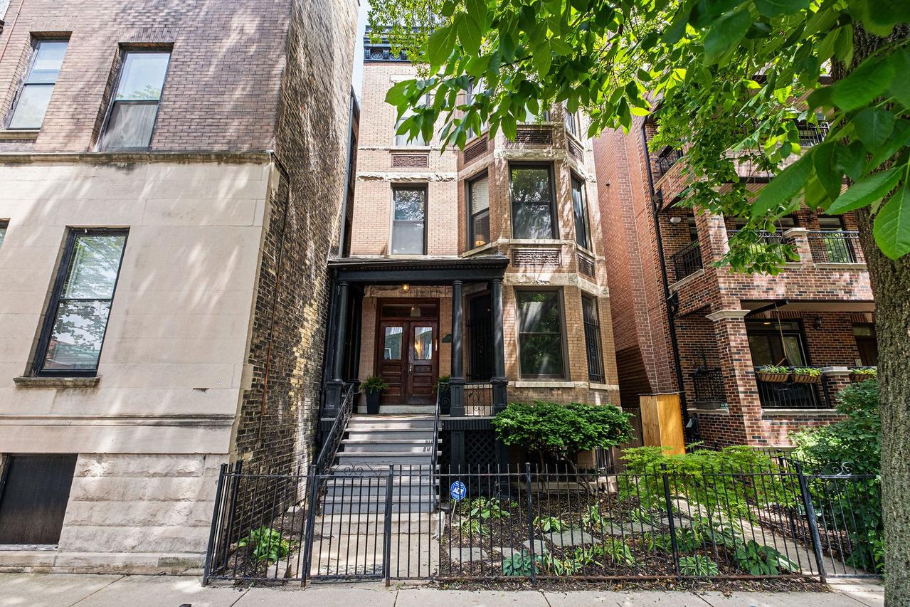 3551 N Reta Ave. #2, Chicago, IL 60657
