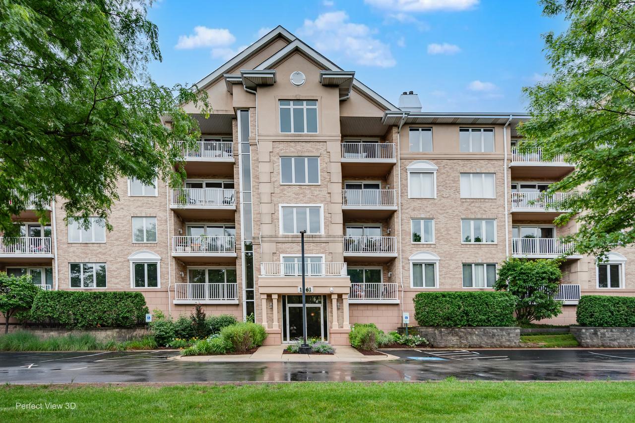 1761 Pavilion Way #503, Park Ridge, IL 60068