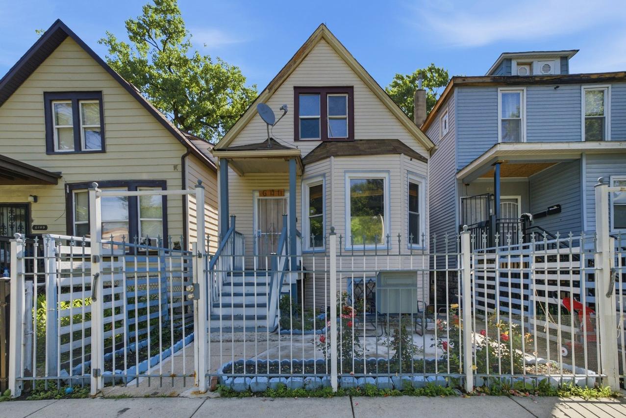 6411 S Bishop St., Chicago, IL 60636