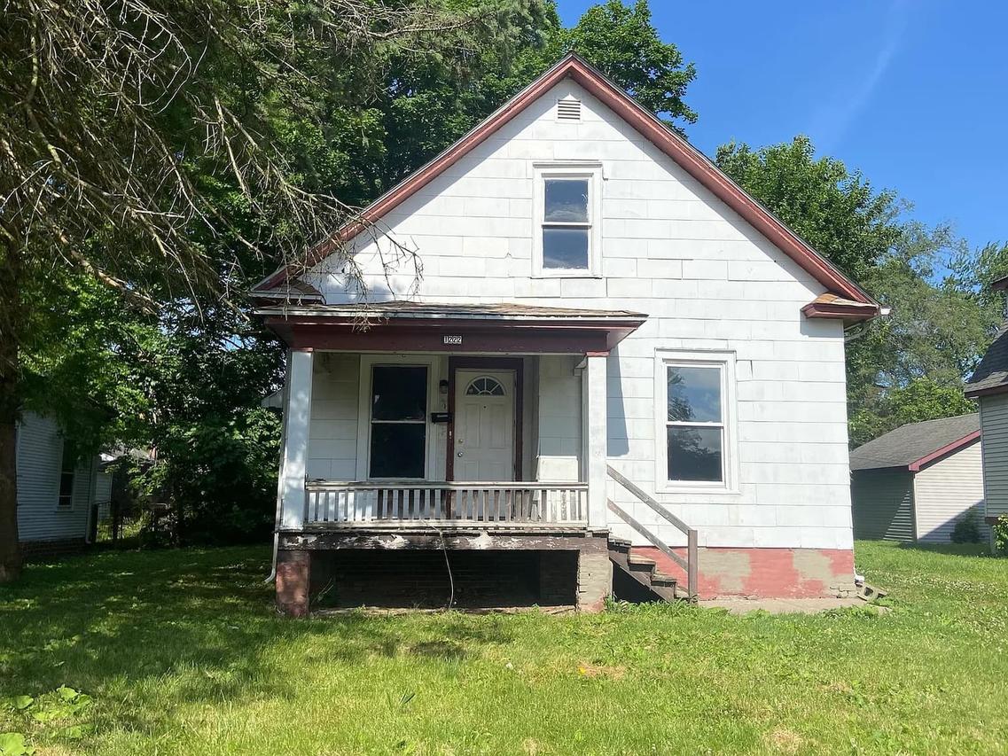 1222 Chandler St., Danville, IL 61832