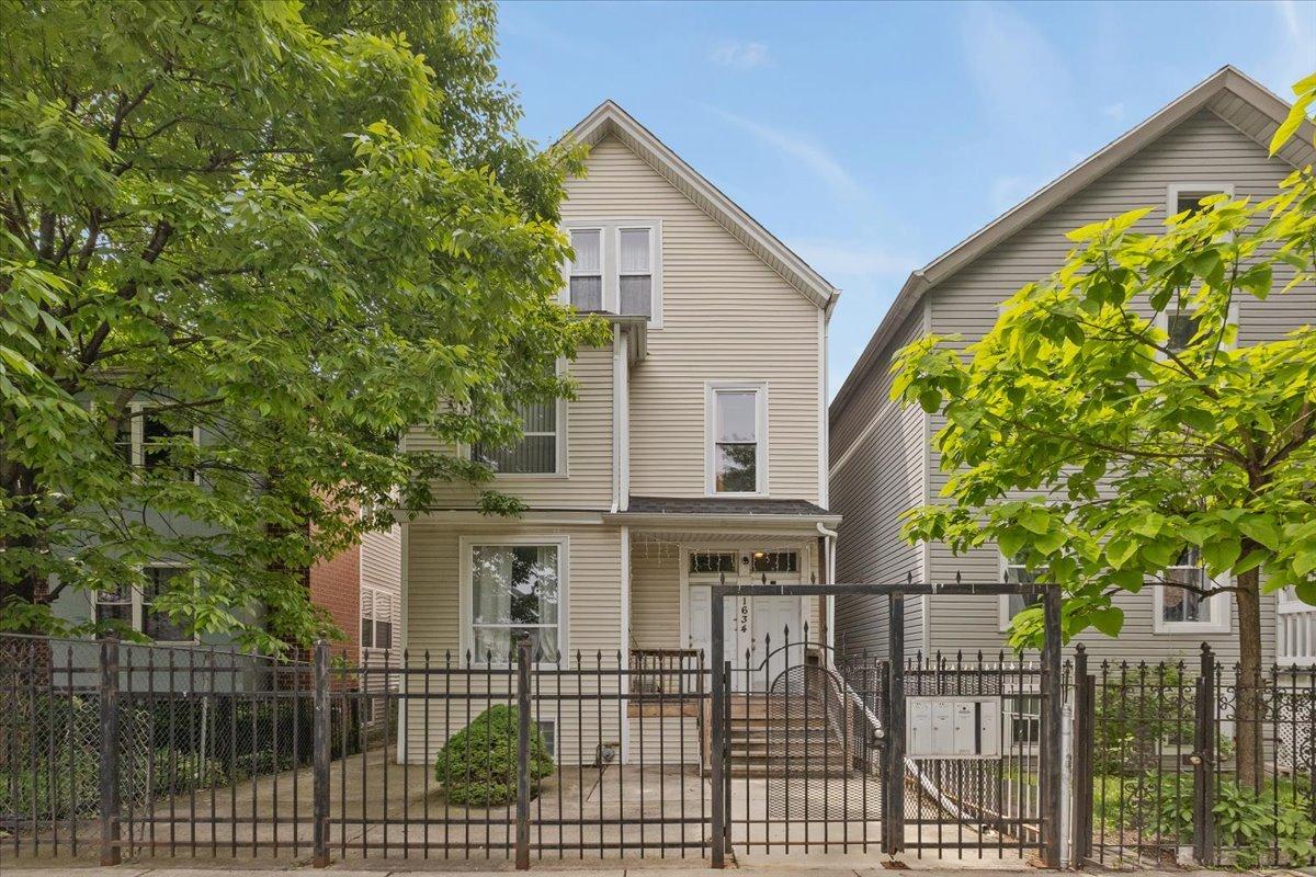 1634 N Sawyer Ave., Chicago, IL 60647