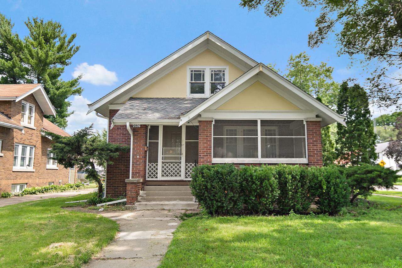 2026 16th Ave., Rockford, IL 61104