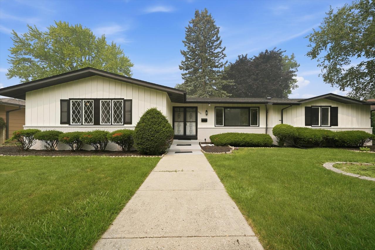 2508 Gabriel Ave., Zion, IL 60099