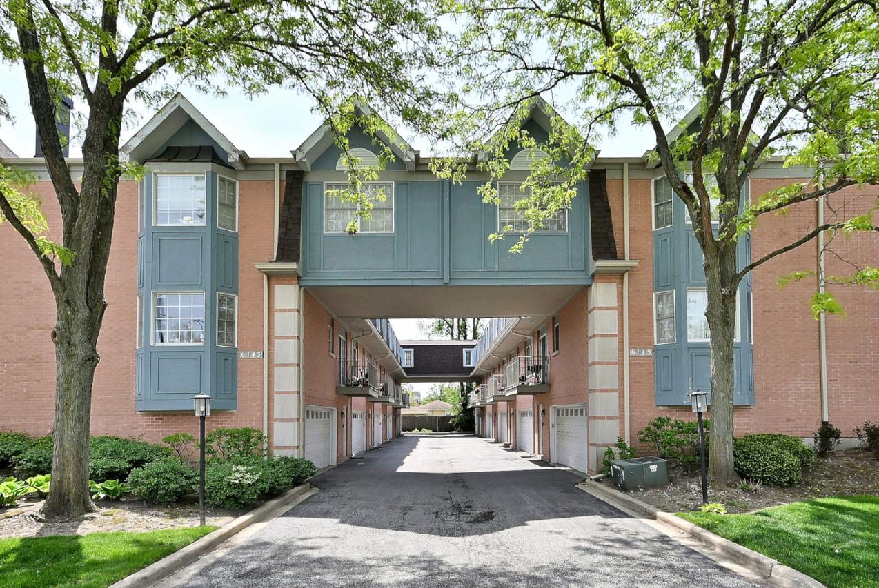 6145 Lincoln Ave. #B, Morton Grove, IL 60053